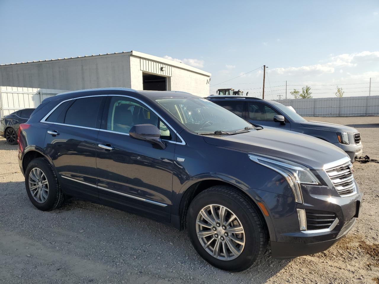 2018 Cadillac Xt5 Luxury Синий vin: 1GYKNDRSXJZ209193