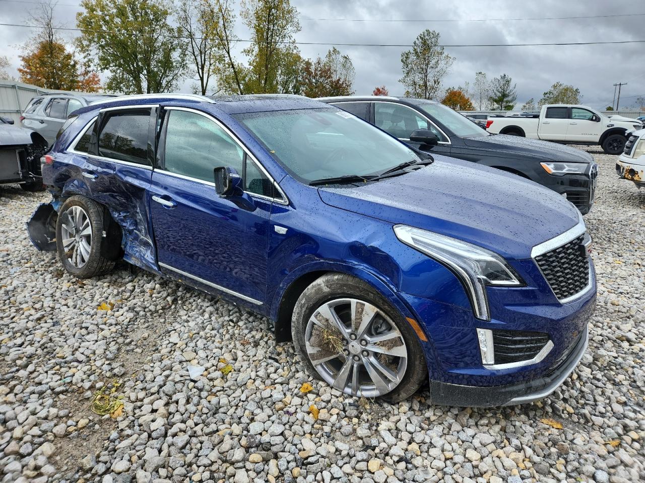 2024 Cadillac Xt5 Premium Luxury Blue vin: 1GYKNDRSXRZ721077