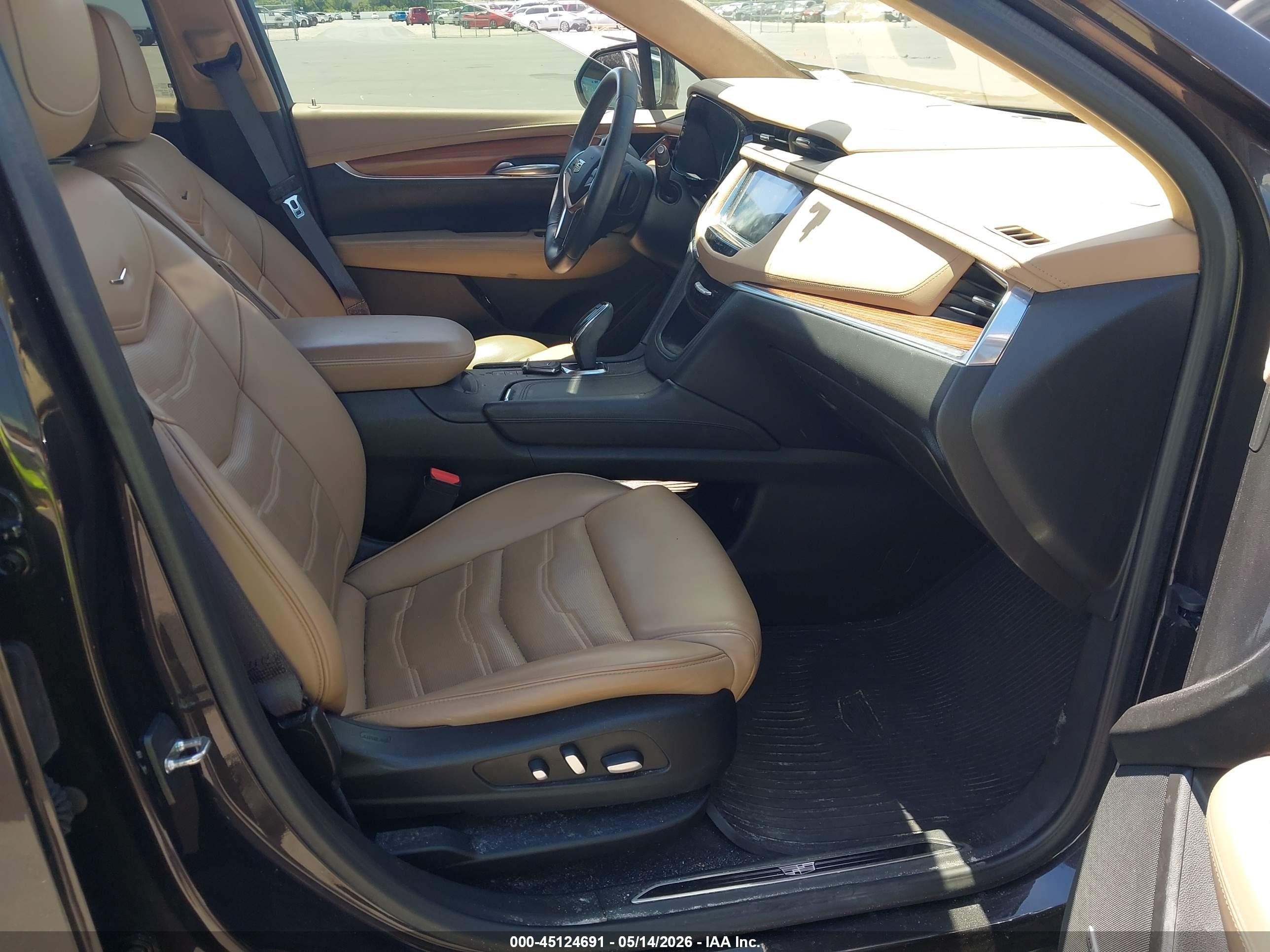 2017 Cadillac Xt5 Platinum Gray vin: 1GYKNFRS2HZ326983