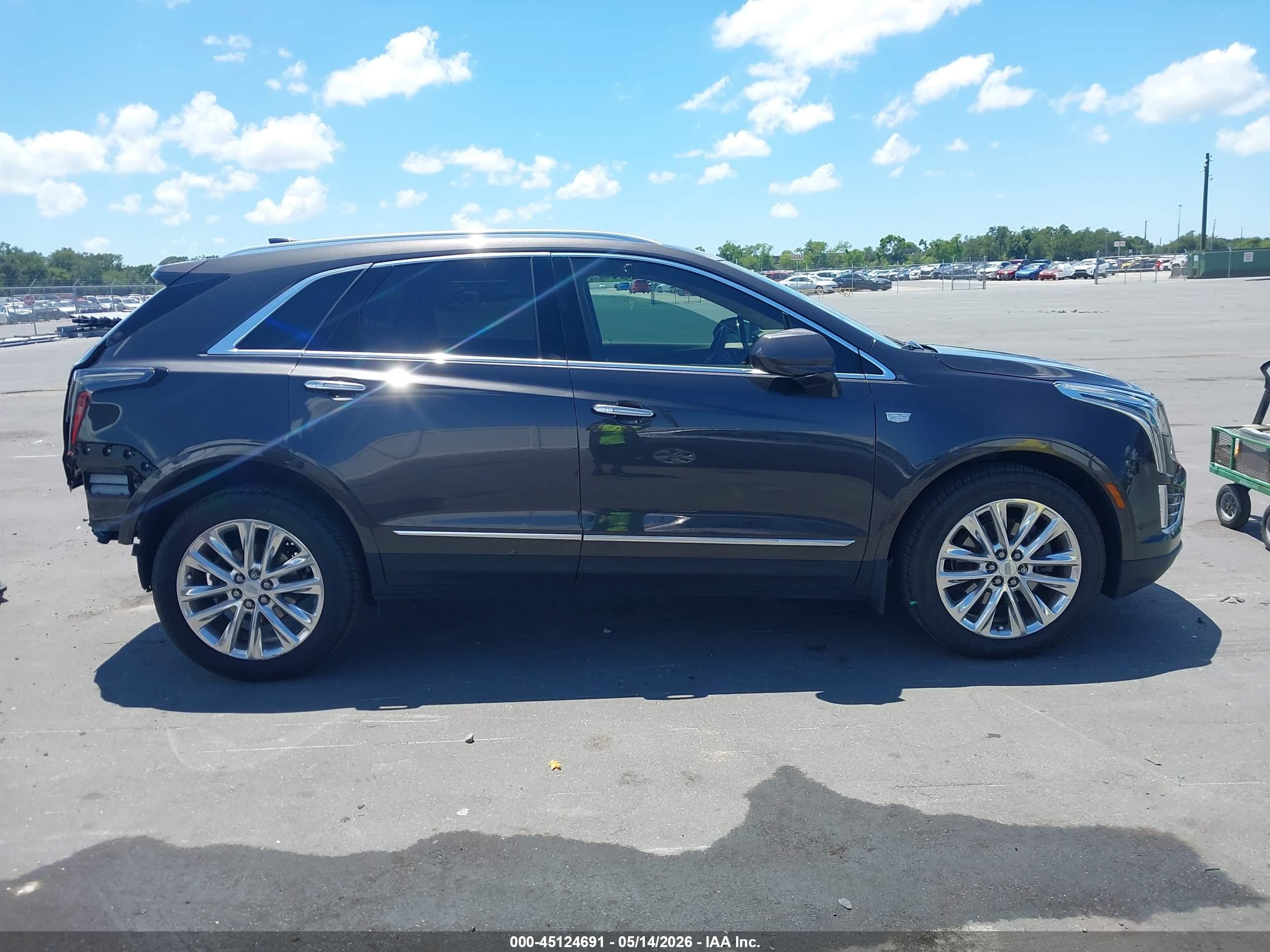 2017 Cadillac Xt5 Platinum Gray vin: 1GYKNFRS2HZ326983