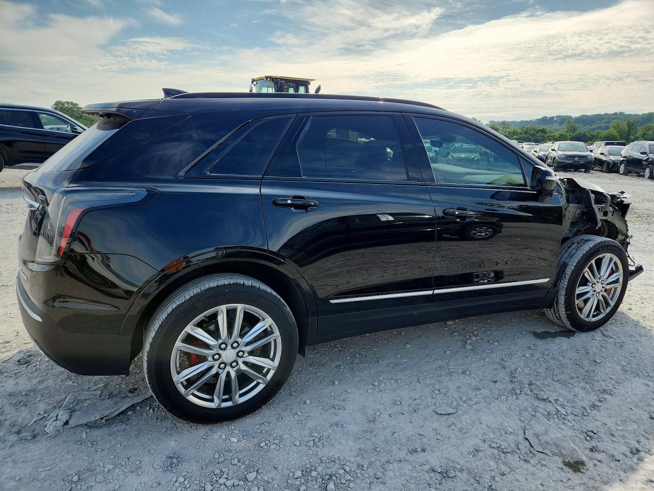 2025 Cadillac Xt5 Sport Black vin: 1GYKNGRSXSZ127631