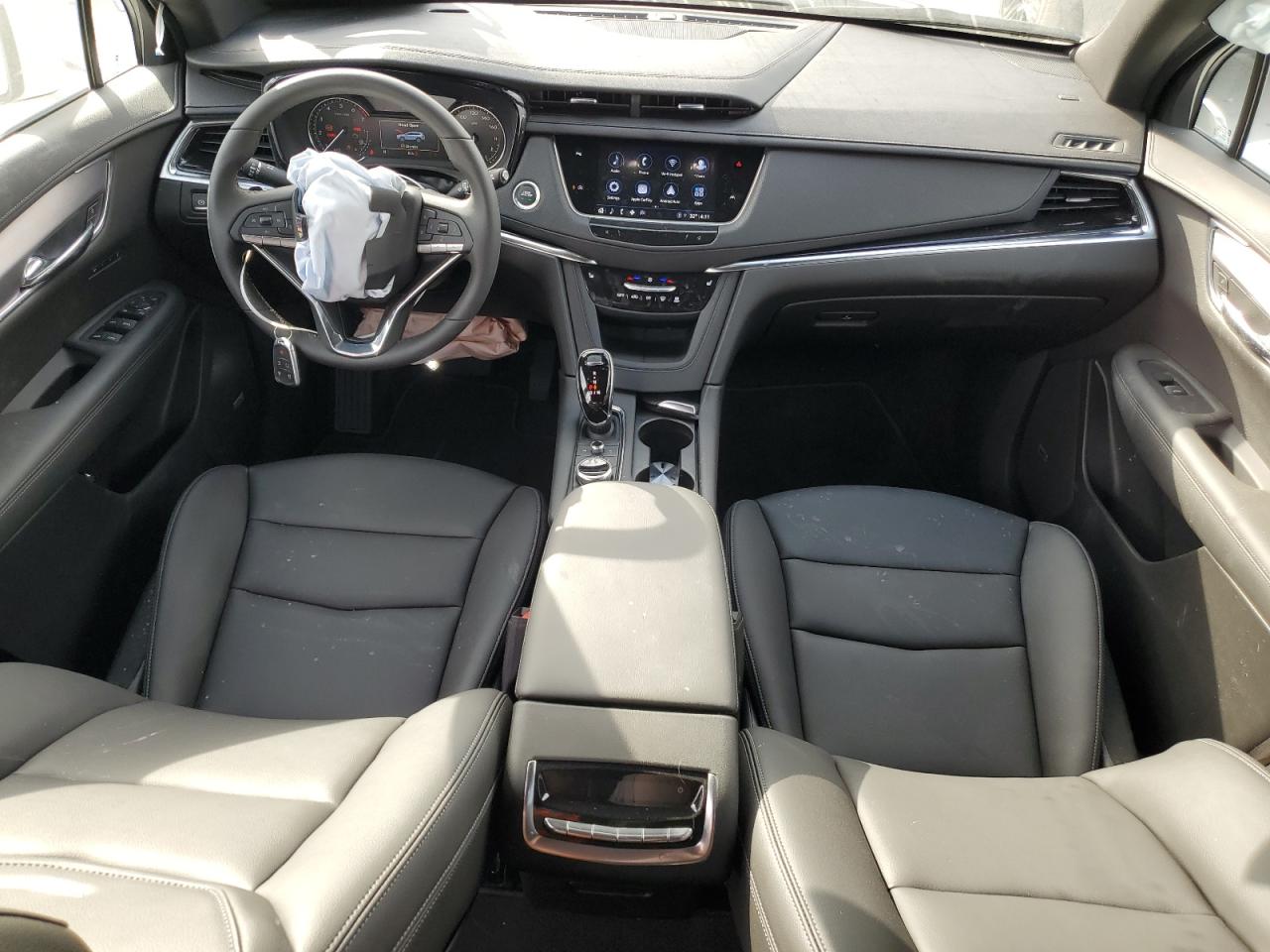2025 Cadillac Xt6 Luxury White vin: 1GYKPAR46SZ136531