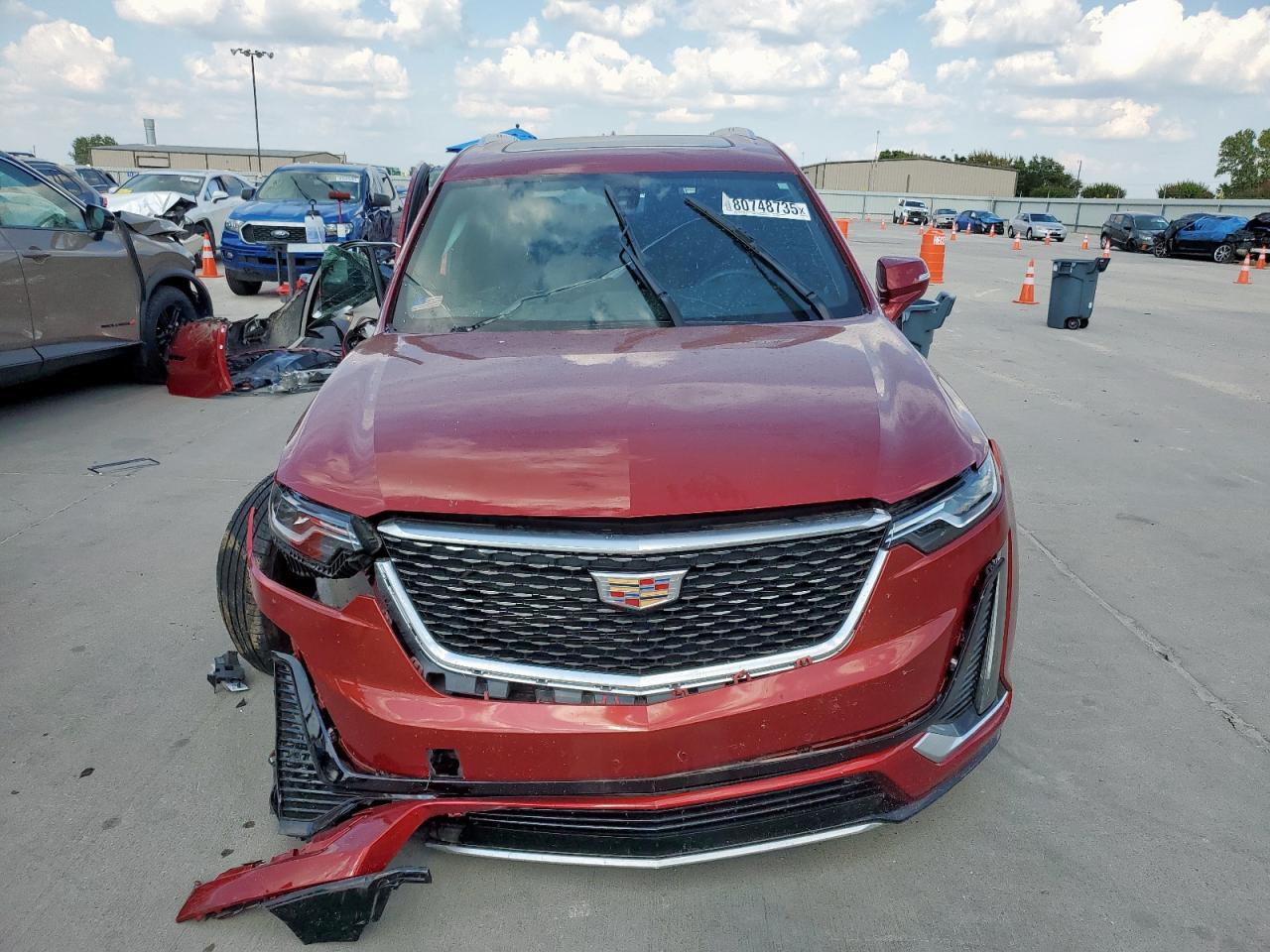 2025 Cadillac Xt6 Luxury Red vin: 1GYKPAR4XSZ104276