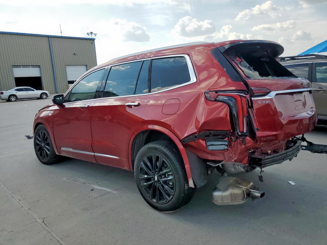 2025 Cadillac Xt6 Luxury Red vin: 1GYKPAR4XSZ104276