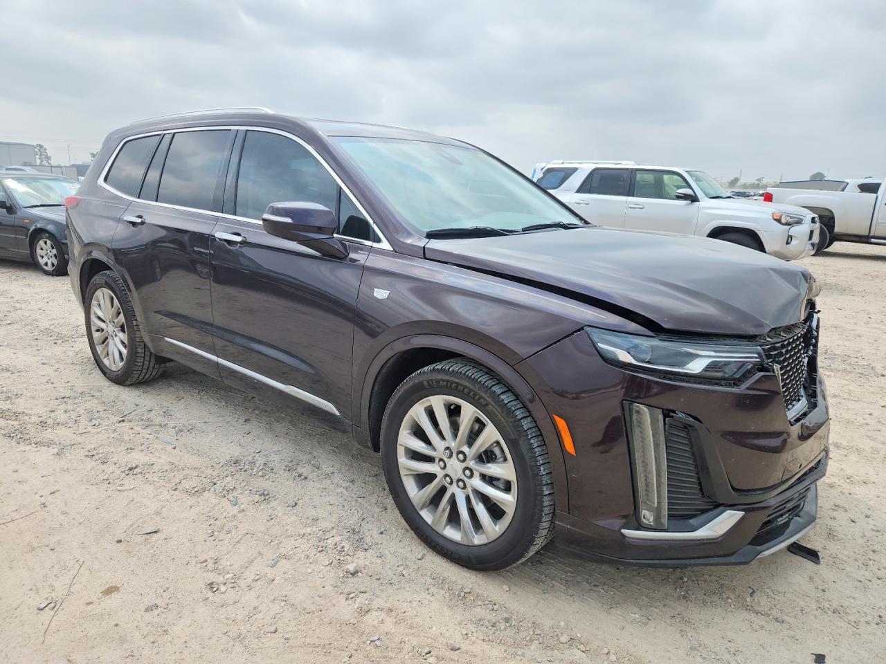 2021 Cadillac Xt6 Premium Luxury Burgundy vin: 1GYKPCRSXMZ190802