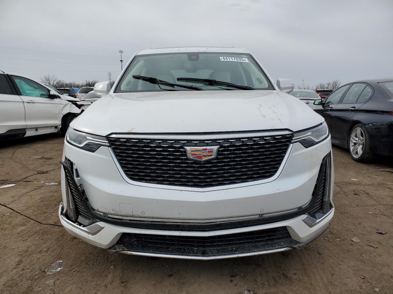 2024 Cadillac Xt6 Premium Luxury White vin: 1GYKPDRS0RZ759007