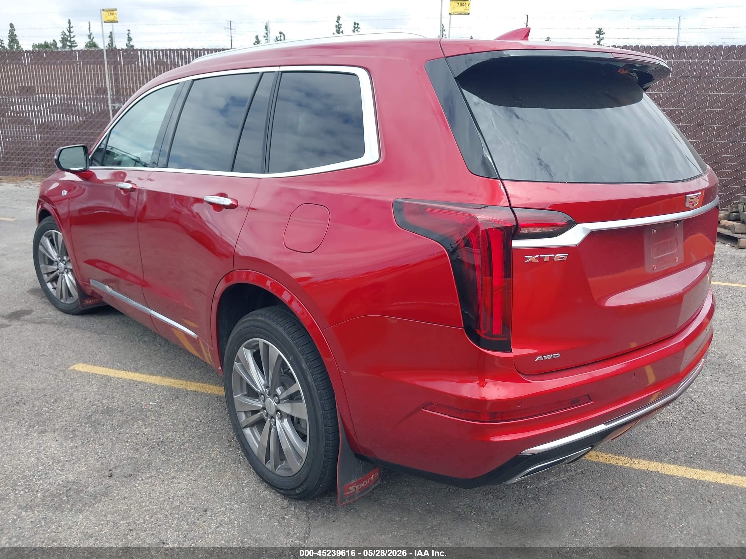 2021 Cadillac Xt6 Awd Premium Luxury Красный vin: 1GYKPDRS6MZ206015