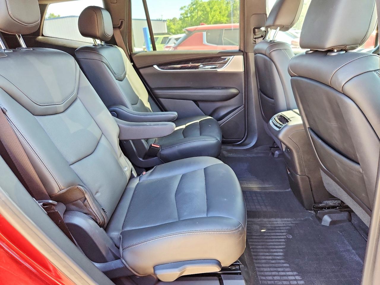 2021 Cadillac Xt6 Premium Luxury Red vin: 1GYKPDRS7MZ232347