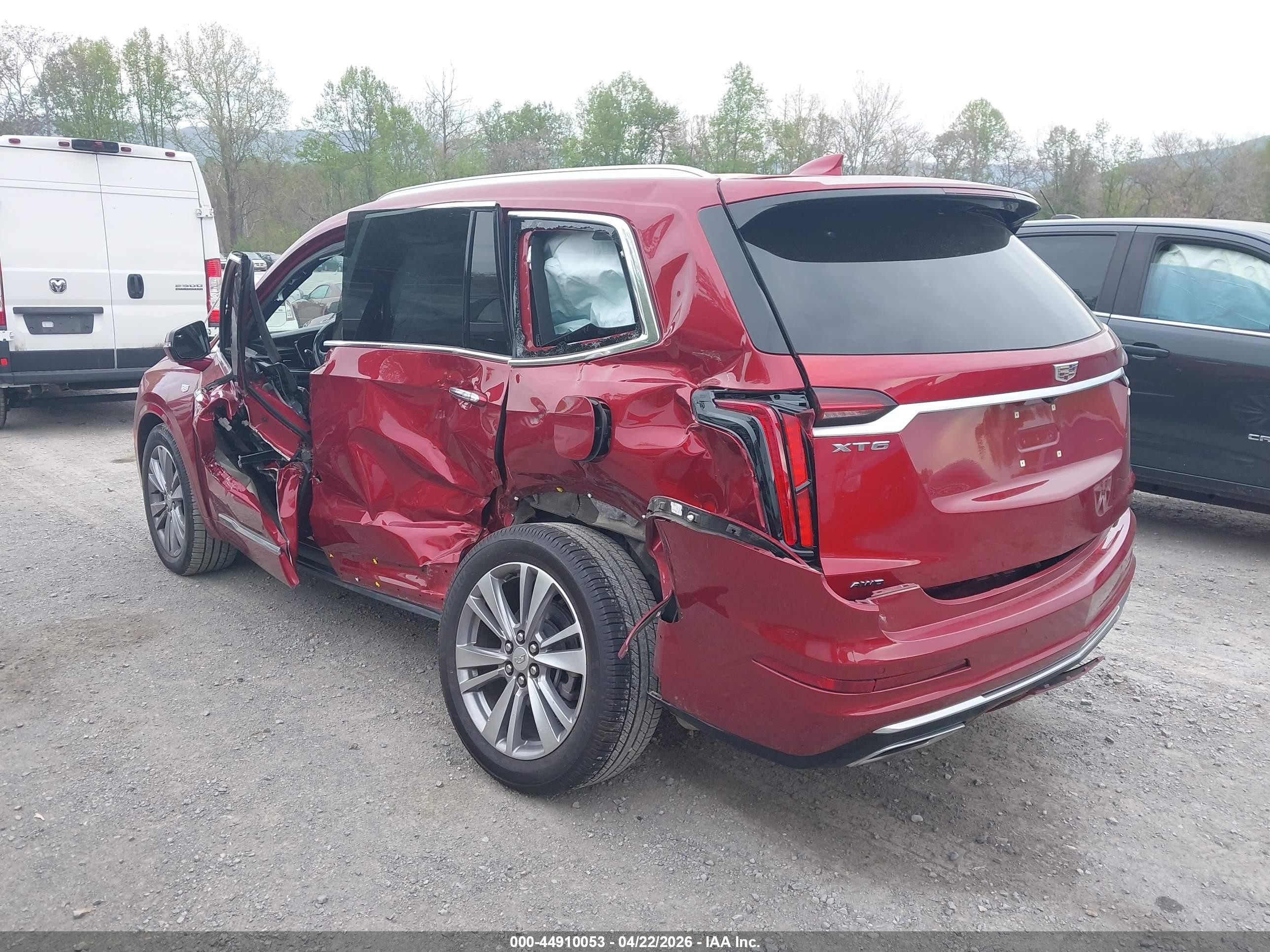 2023 Cadillac Xt6 Awd Premium Luxury Red vin: 1GYKPDRS9PZ131931