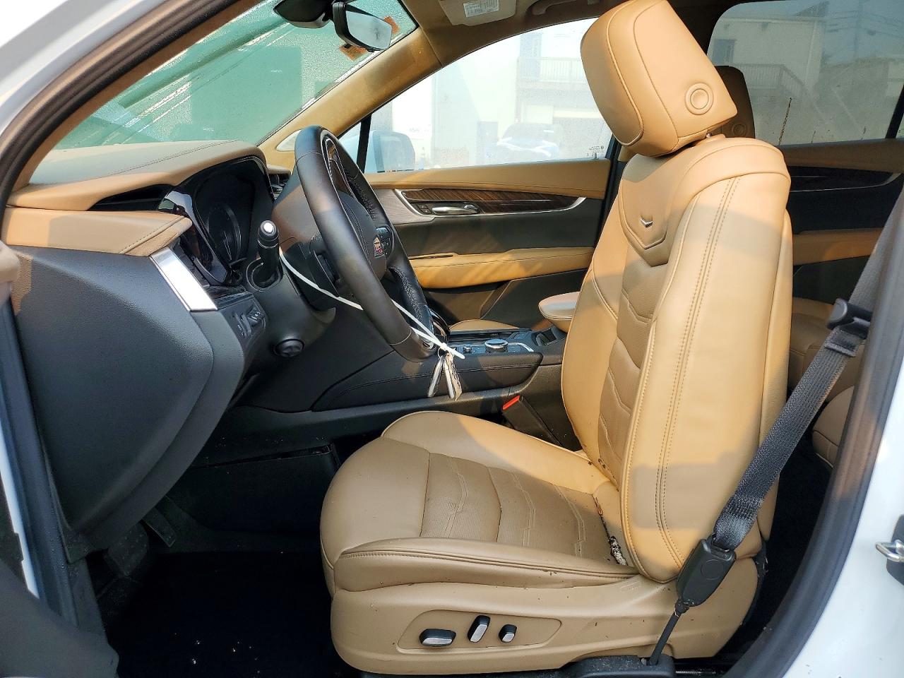 2024 Cadillac Xt6 Platinum Premium Luxury Белый vin: 1GYKPFRS4RZ713823