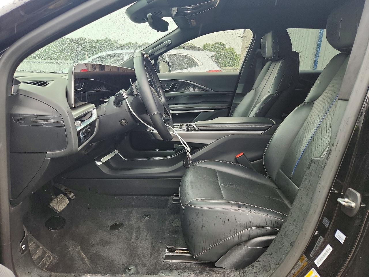 2023 Cadillac Lyriq Luxury Black vin: 1GYKPMRK4PZ002768