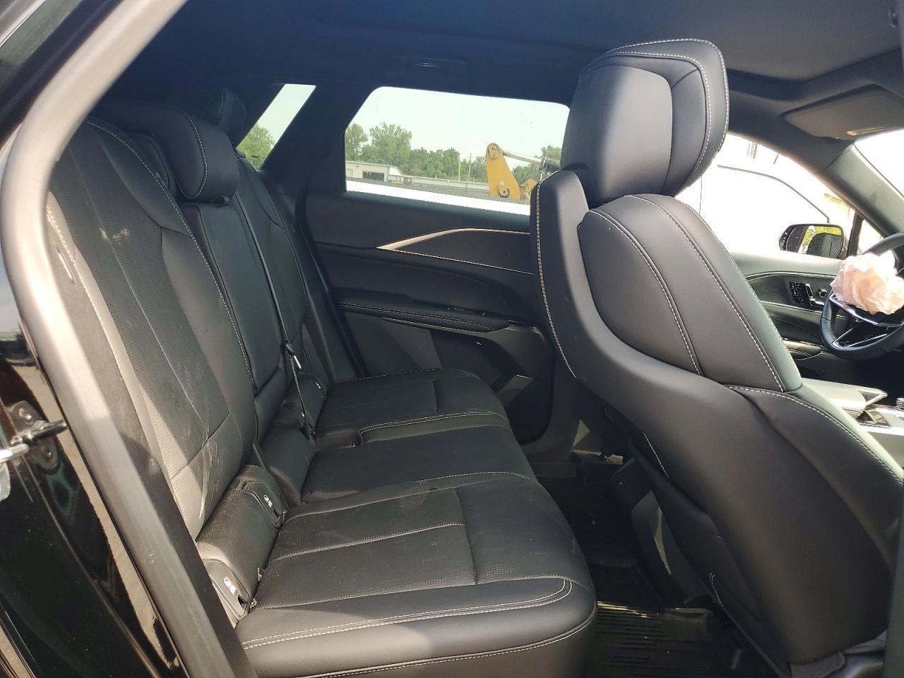 2025 Cadillac Lyriq Luxury Black vin: 1GYKPNRL9SZ306010