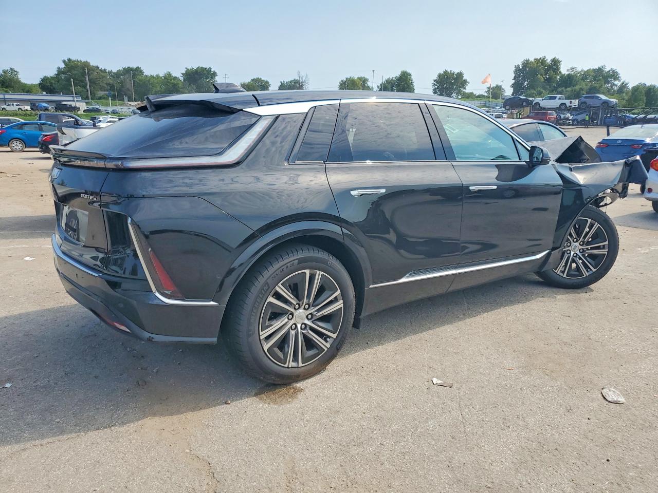 2025 Cadillac Lyriq Luxury Black vin: 1GYKPNRL9SZ306010