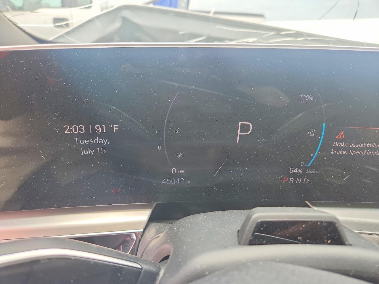 2024 Cadillac Lyriq Sport White vin: 1GYKPVRK9RZ113213