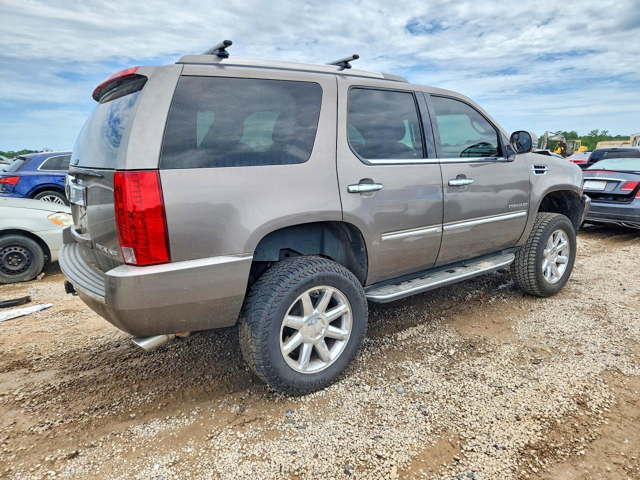 2011 Cadillac Escalade Gray vin: 1GYS3AEF1BR360650