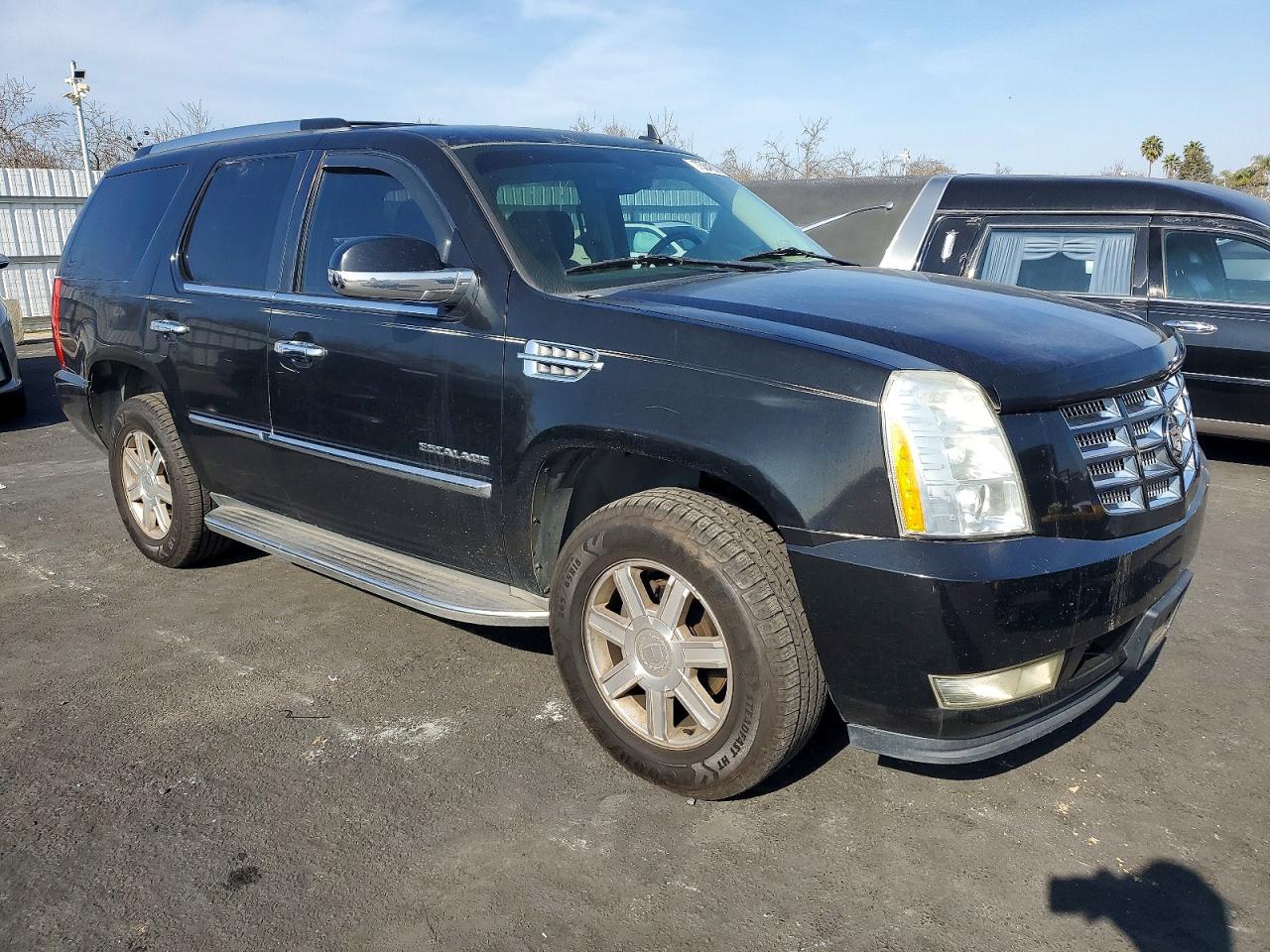 2011 Cadillac Escalade Black vin: 1GYS3AEF1BR370398