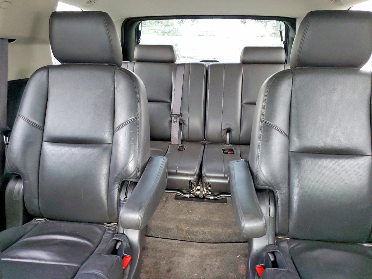 2013 Cadillac Escalade Серебряный vin: 1GYS3AEF9DR148873