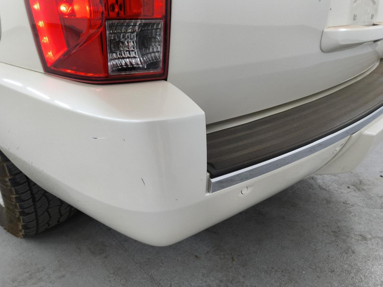 2013 Cadillac Escalade White vin: 1GYS3AEF9DR331318 Damage: Rear Bumper, Previous Repair, Acceptable