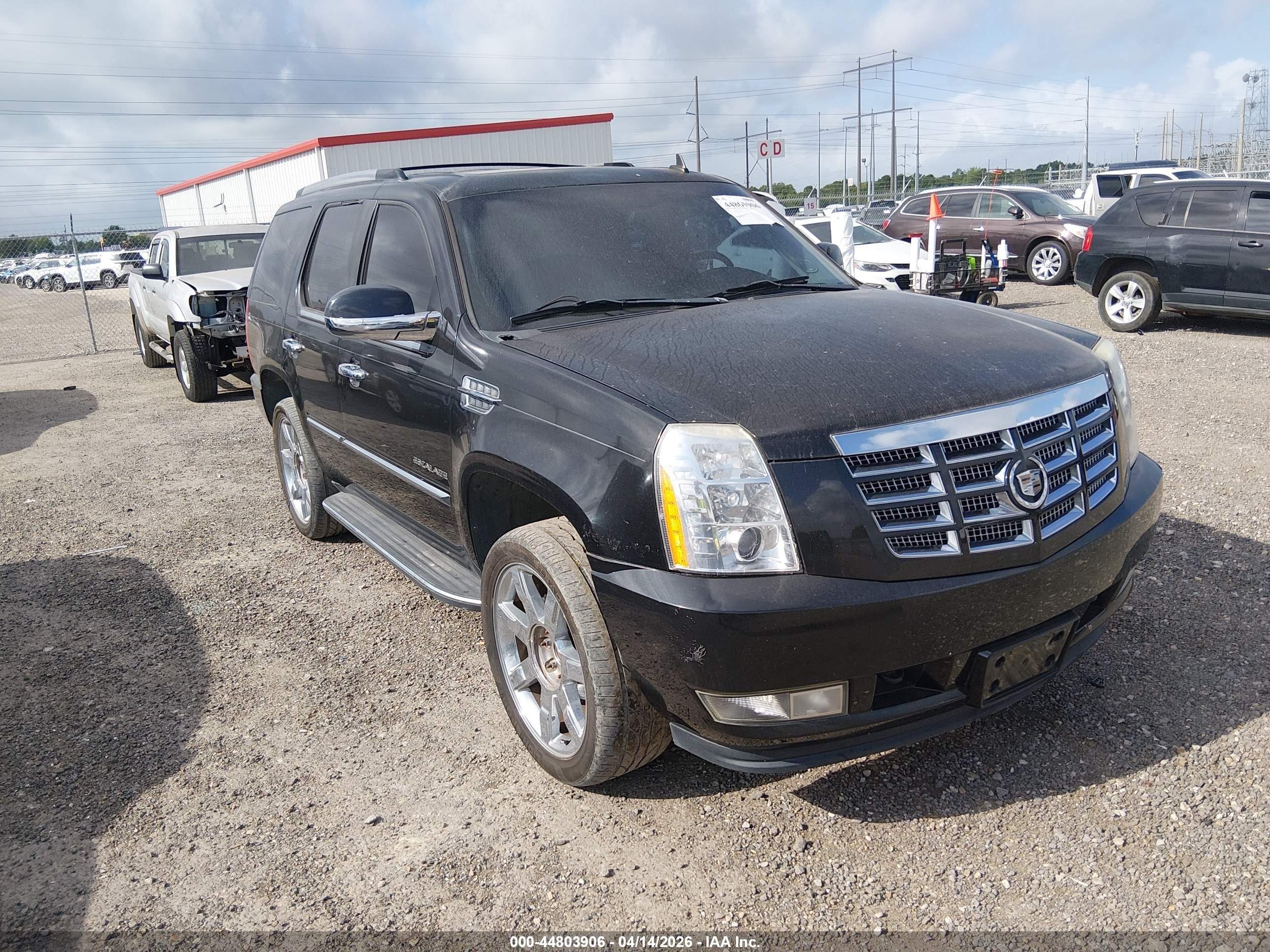 2011 Cadillac Escalade Luxury Black vin: 1GYS3BEF1BR272963