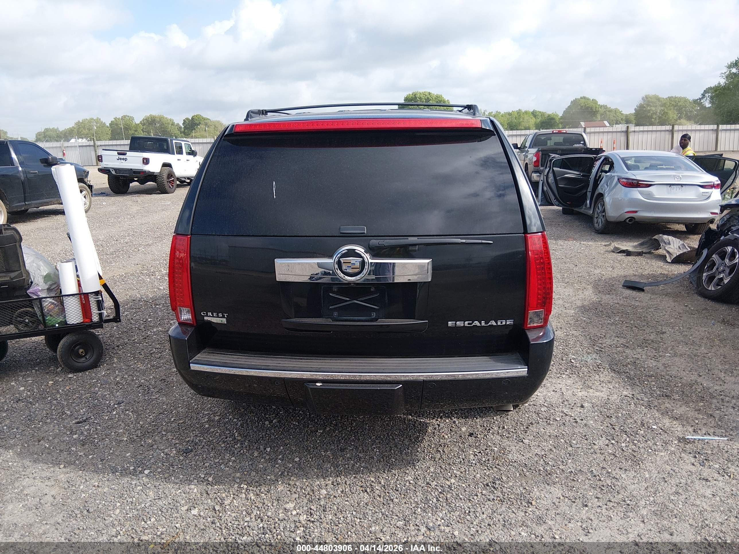 2011 Cadillac Escalade Luxury Black vin: 1GYS3BEF1BR272963