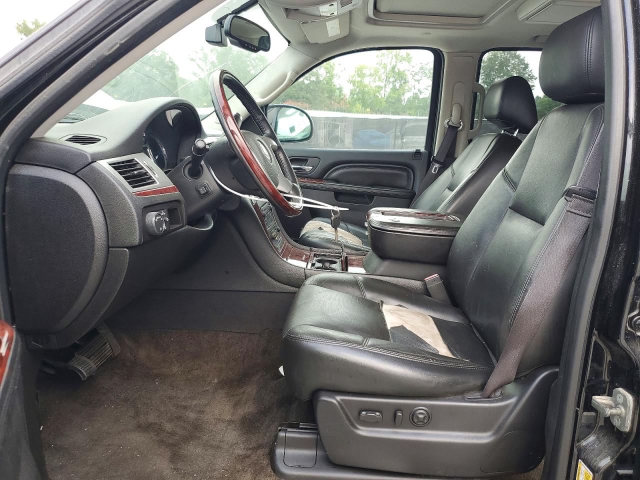 2013 Cadillac Escalade Luxury Черный vin: 1GYS3BEF3DR139690