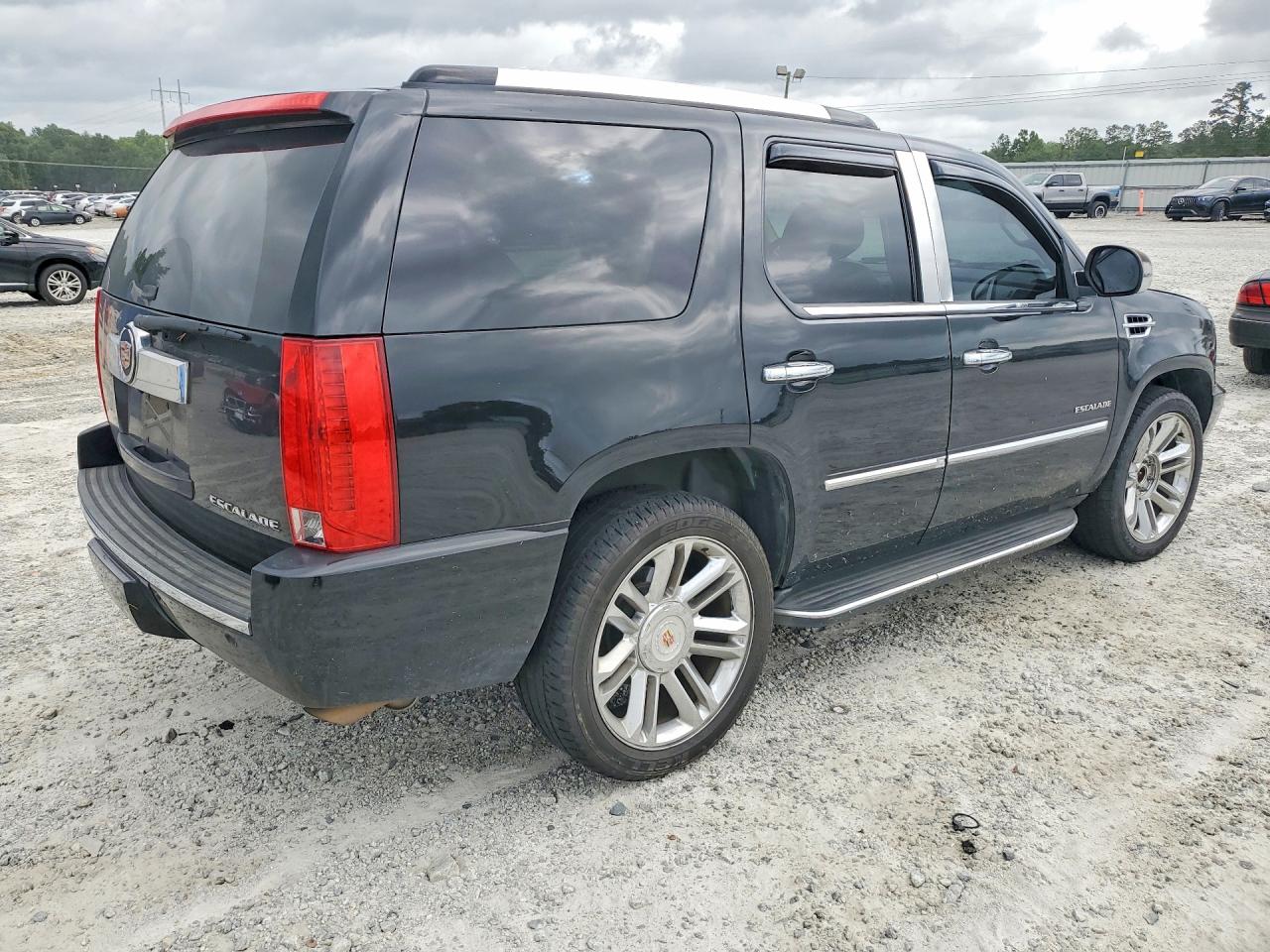 2014 Cadillac Escalade Luxury Black vin: 1GYS3BEF6ER169879