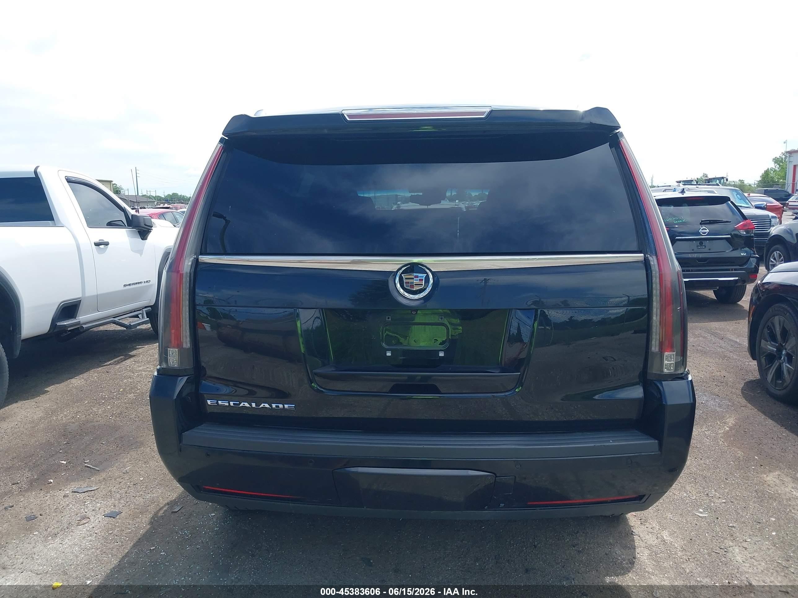 2015 Cadillac Escalade Luxury Black vin: 1GYS3BKJ0FR276792