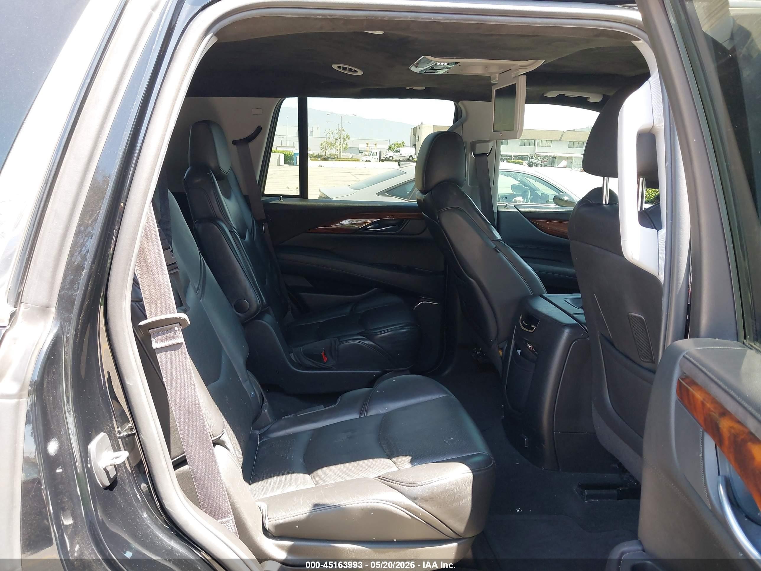 2015 Cadillac Escalade Luxury Black vin: 1GYS3BKJ1FR192786