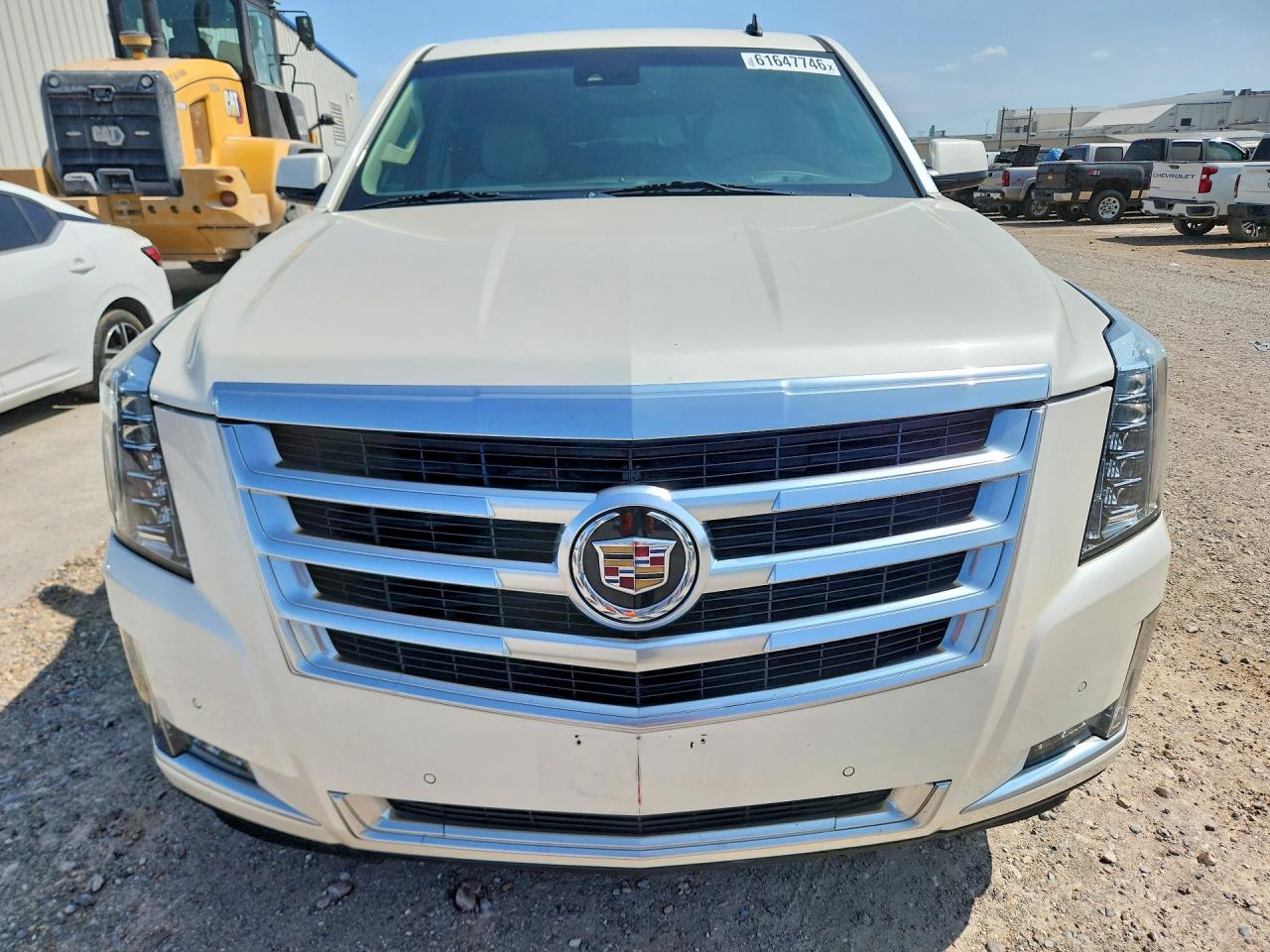 2015 Cadillac Escalade Luxury Cream vin: 1GYS3BKJ1FR304261