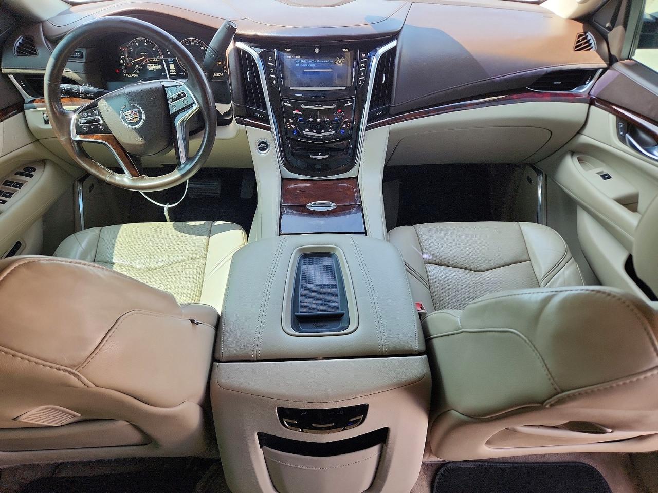 2015 Cadillac Escalade Luxury Cream vin: 1GYS3BKJ1FR304261