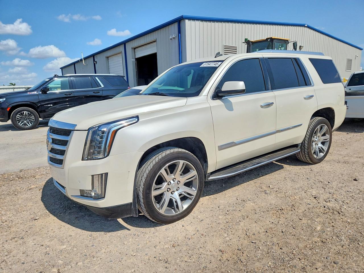 2015 Cadillac Escalade Luxury Cream vin: 1GYS3BKJ1FR304261
