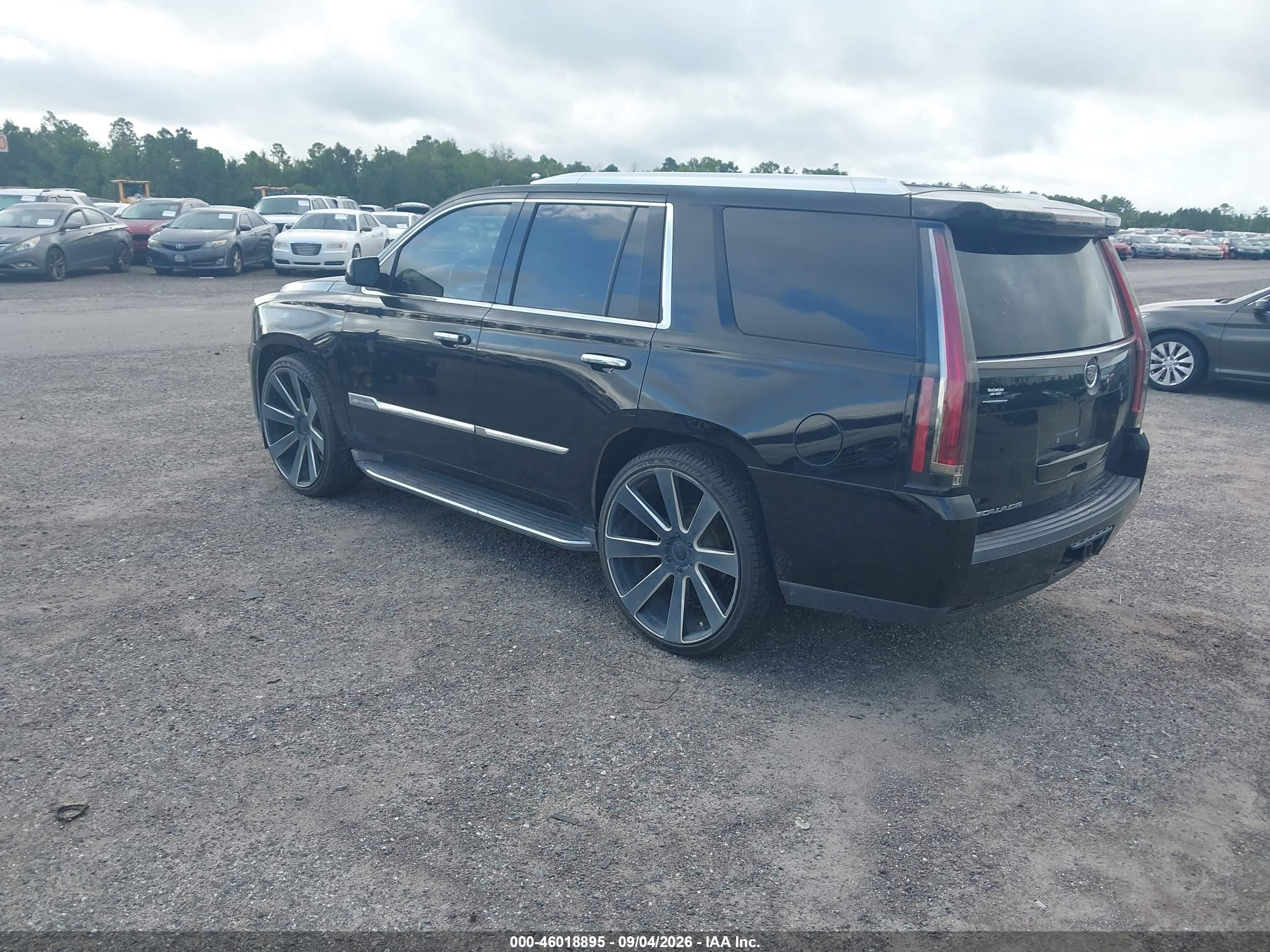 2015 Cadillac Escalade Luxury Black vin: 1GYS3BKJ2FR211345