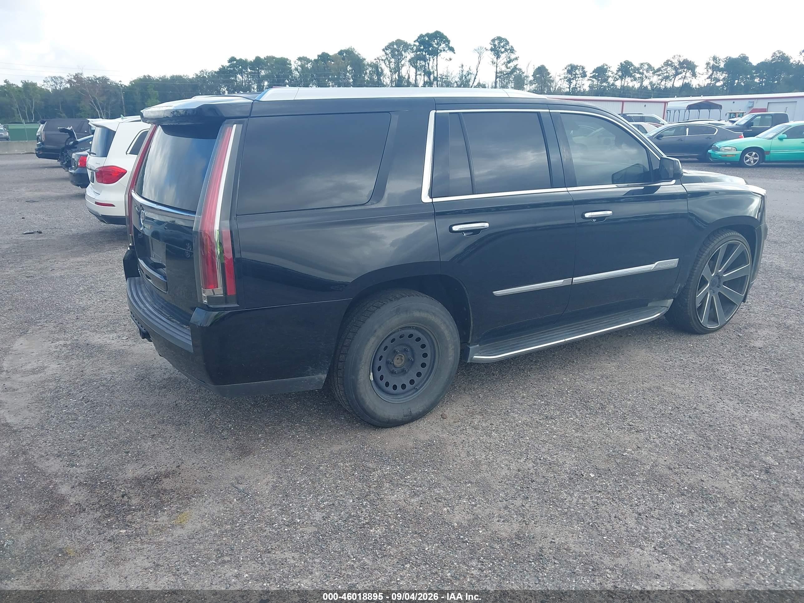 2015 Cadillac Escalade Luxury Black vin: 1GYS3BKJ2FR211345