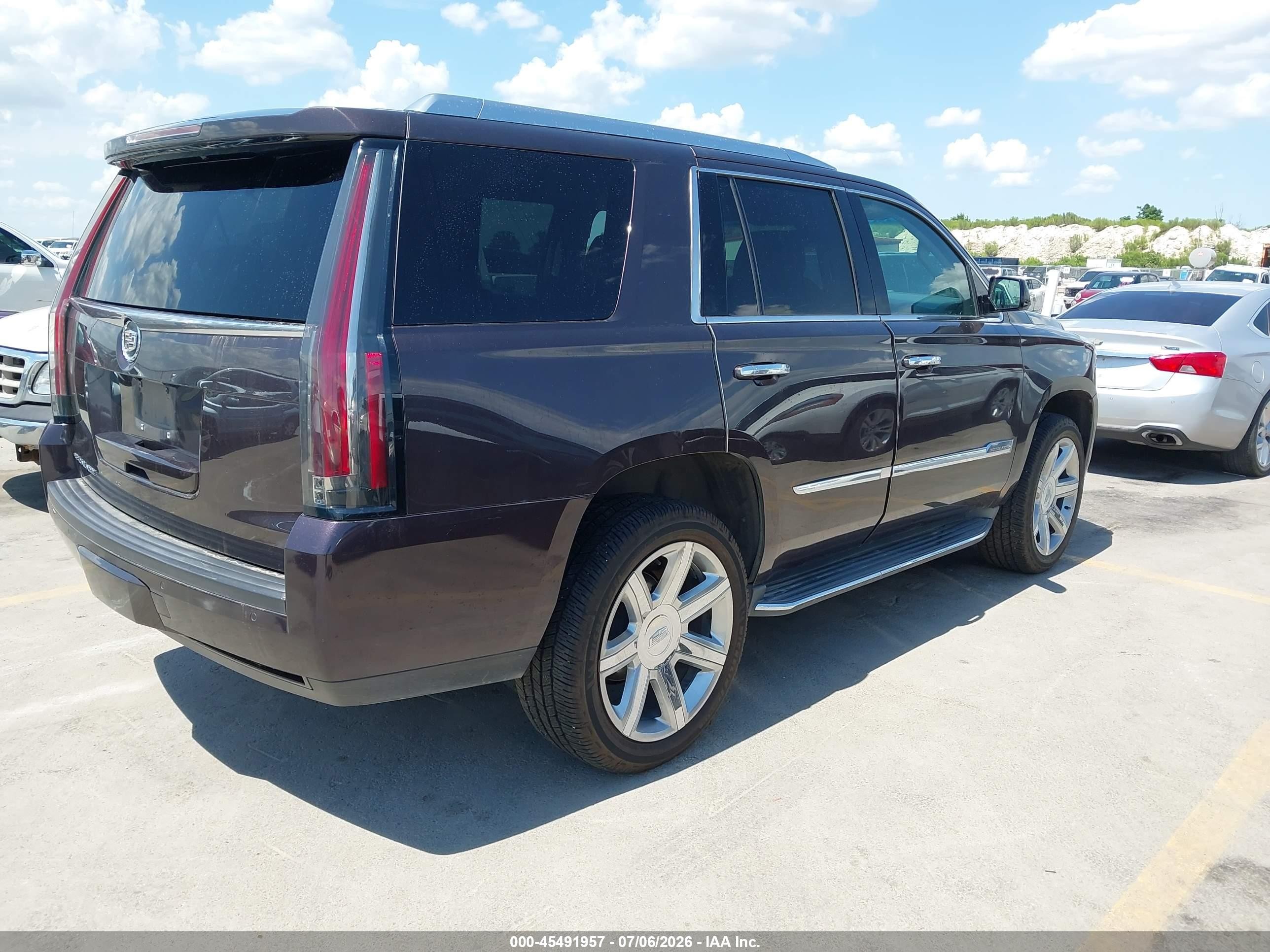 2015 Cadillac Escalade Luxury Фиолетовый vin: 1GYS3BKJ2FR243860