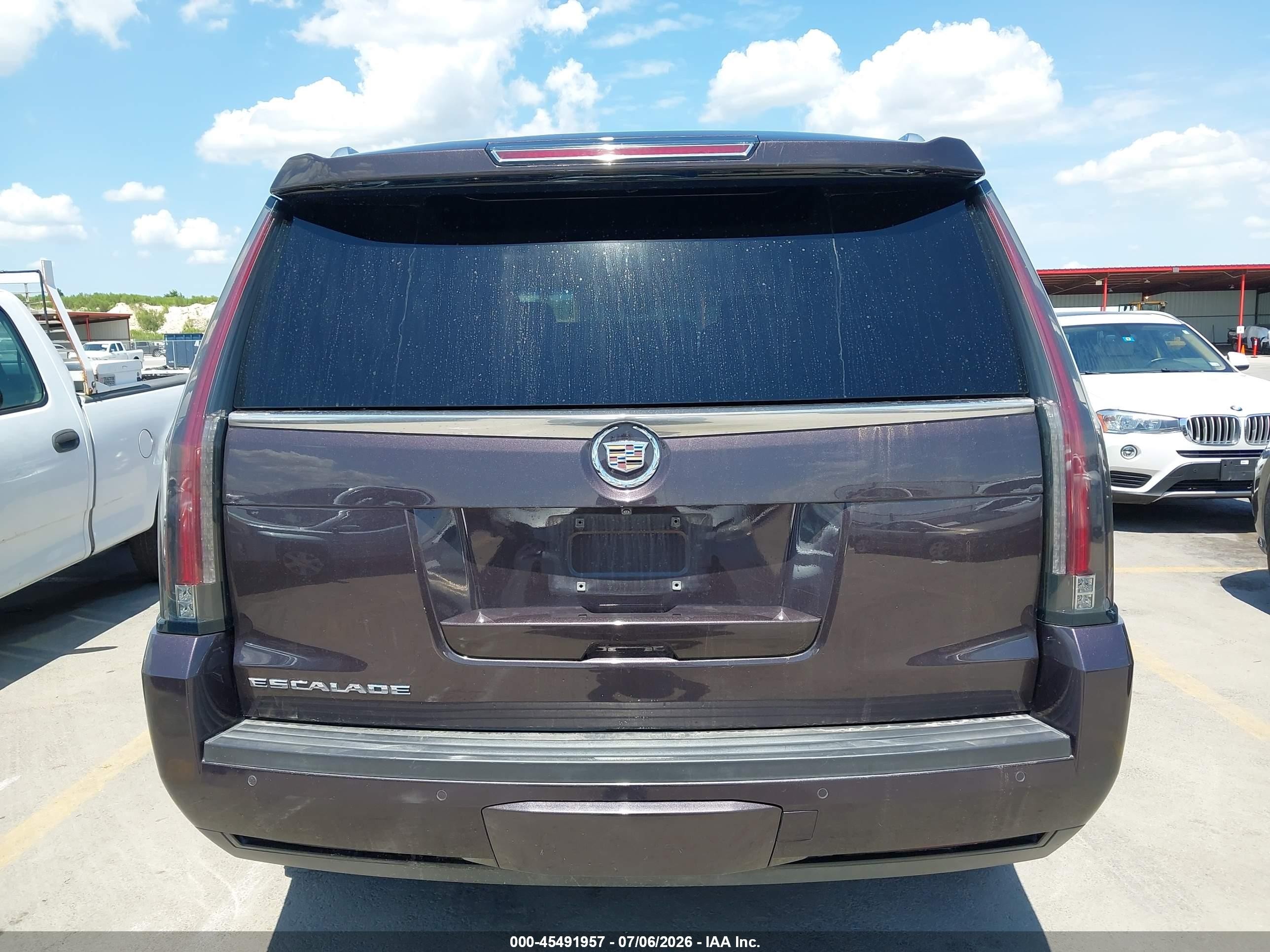 2015 Cadillac Escalade Luxury Фиолетовый vin: 1GYS3BKJ2FR243860