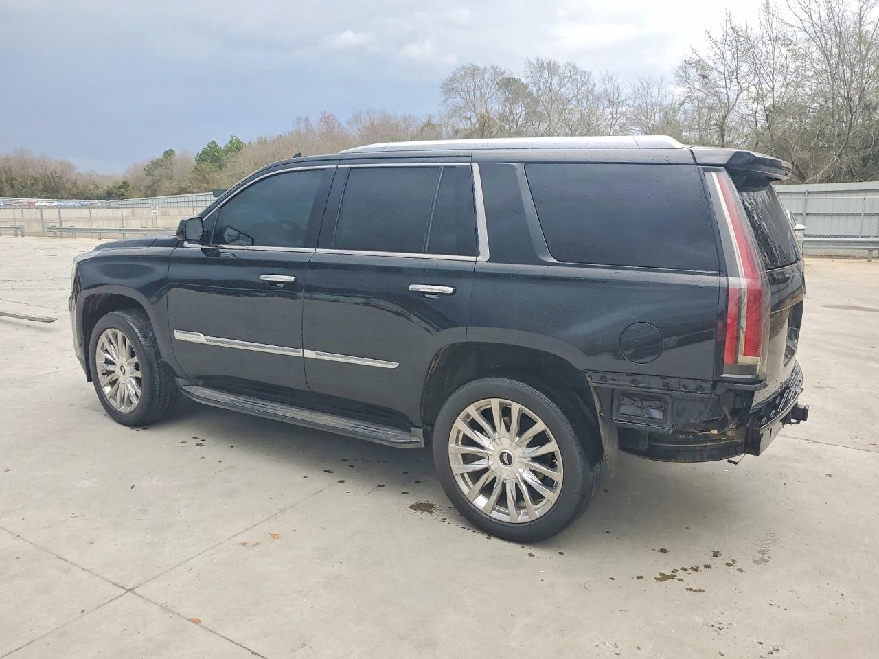 2015 Cadillac Escalade Luxury Black vin: 1GYS3BKJ3FR253183