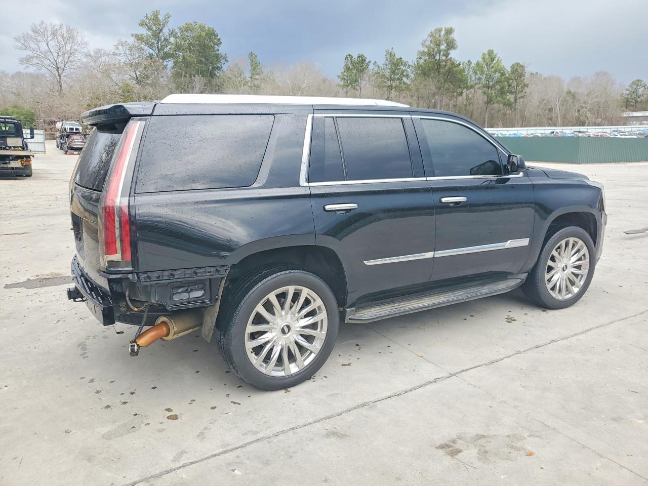 2015 Cadillac Escalade Luxury Black vin: 1GYS3BKJ3FR253183