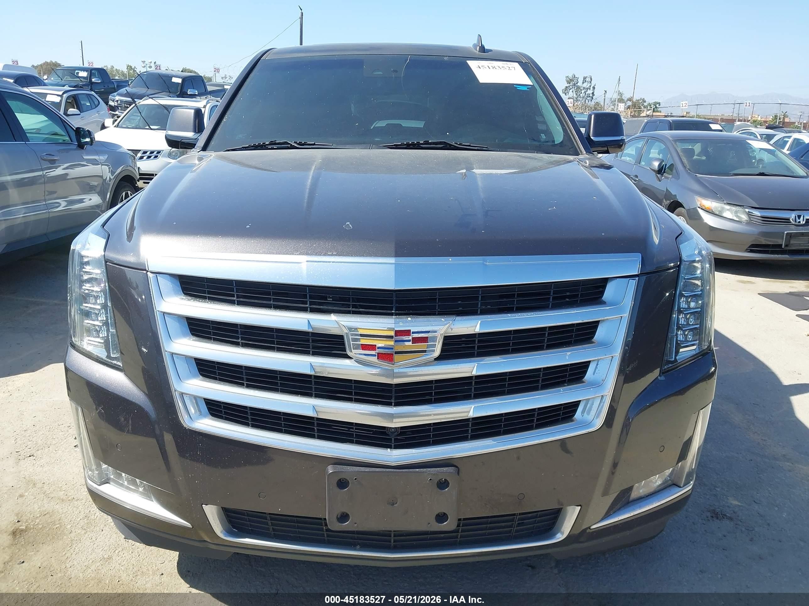 2018 Cadillac Escalade Luxury Коричневый vin: 1GYS3BKJ4JR111403