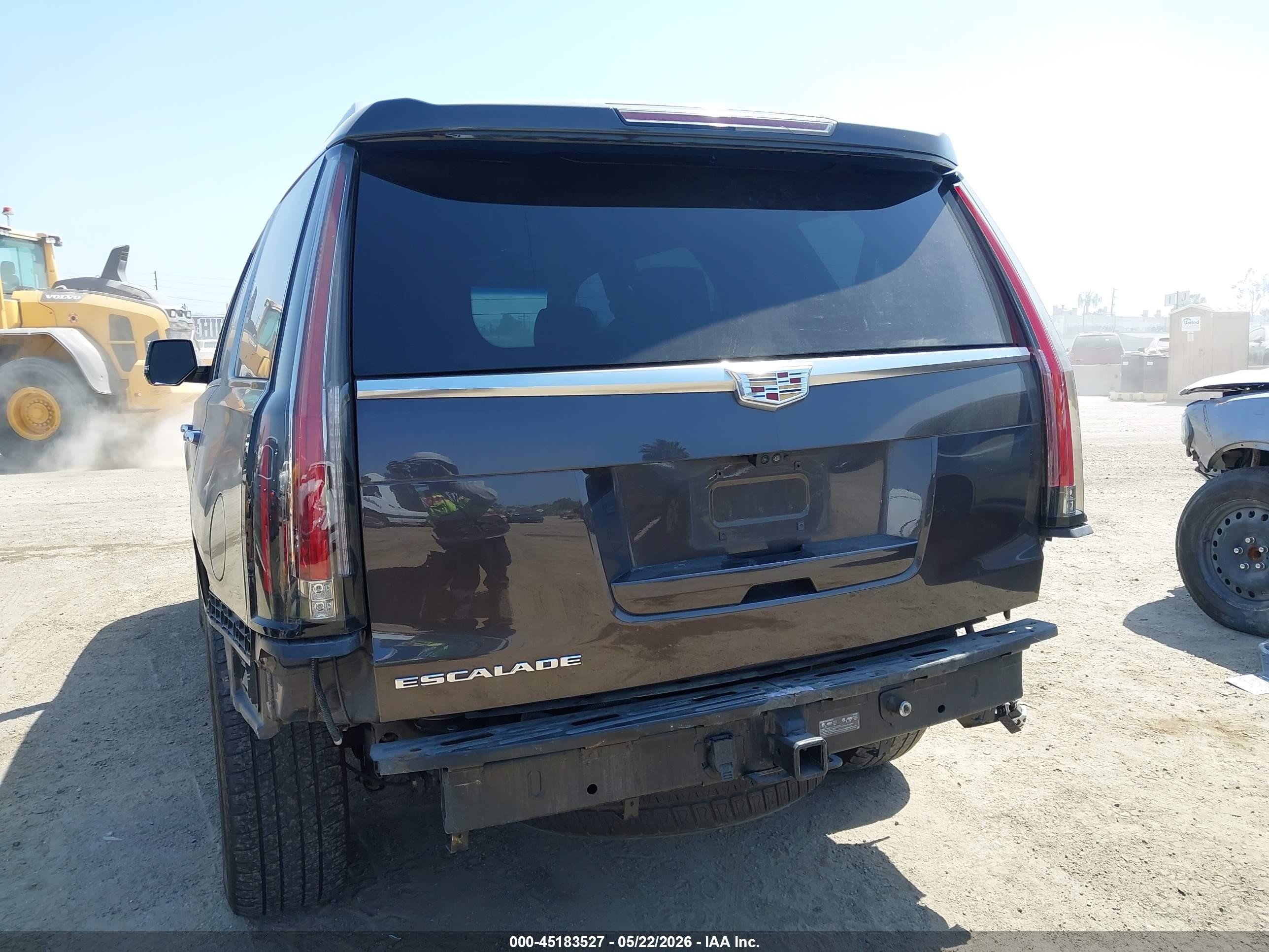 2018 Cadillac Escalade Luxury Коричневый vin: 1GYS3BKJ4JR111403