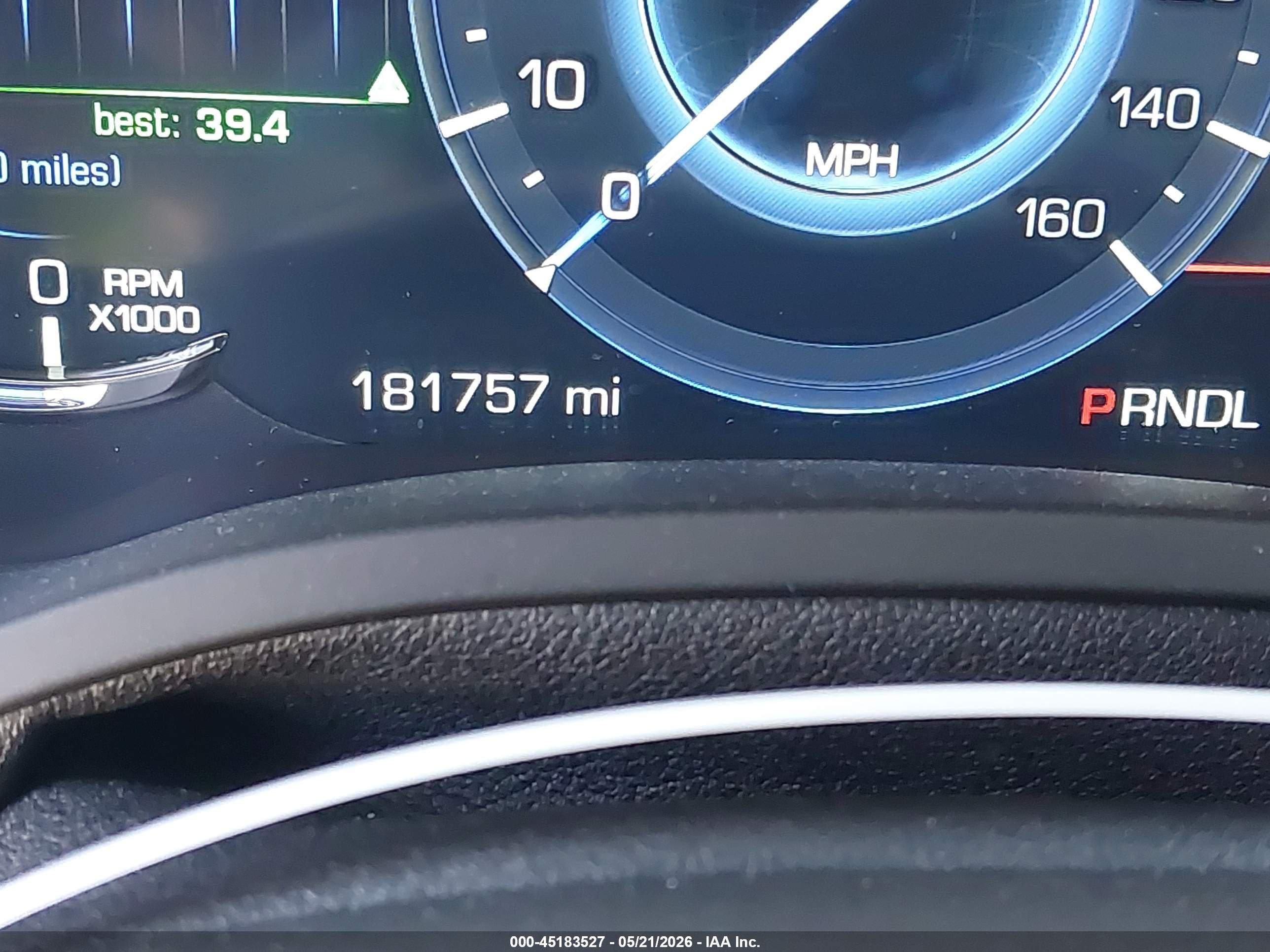 2018 Cadillac Escalade Luxury Коричневый vin: 1GYS3BKJ4JR111403