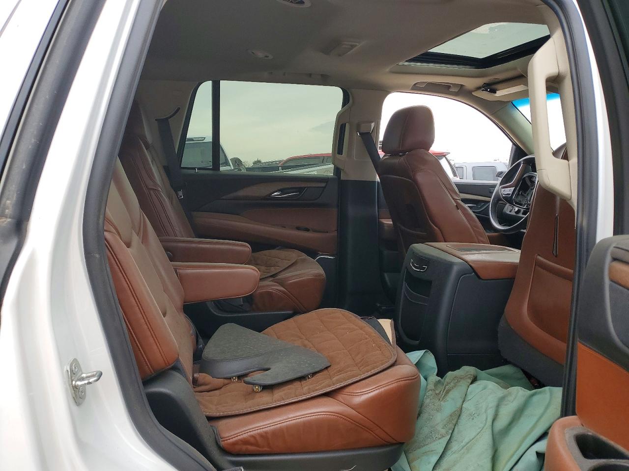 2020 Cadillac Escalade White vin: 1GYS3BKJ6LR255389