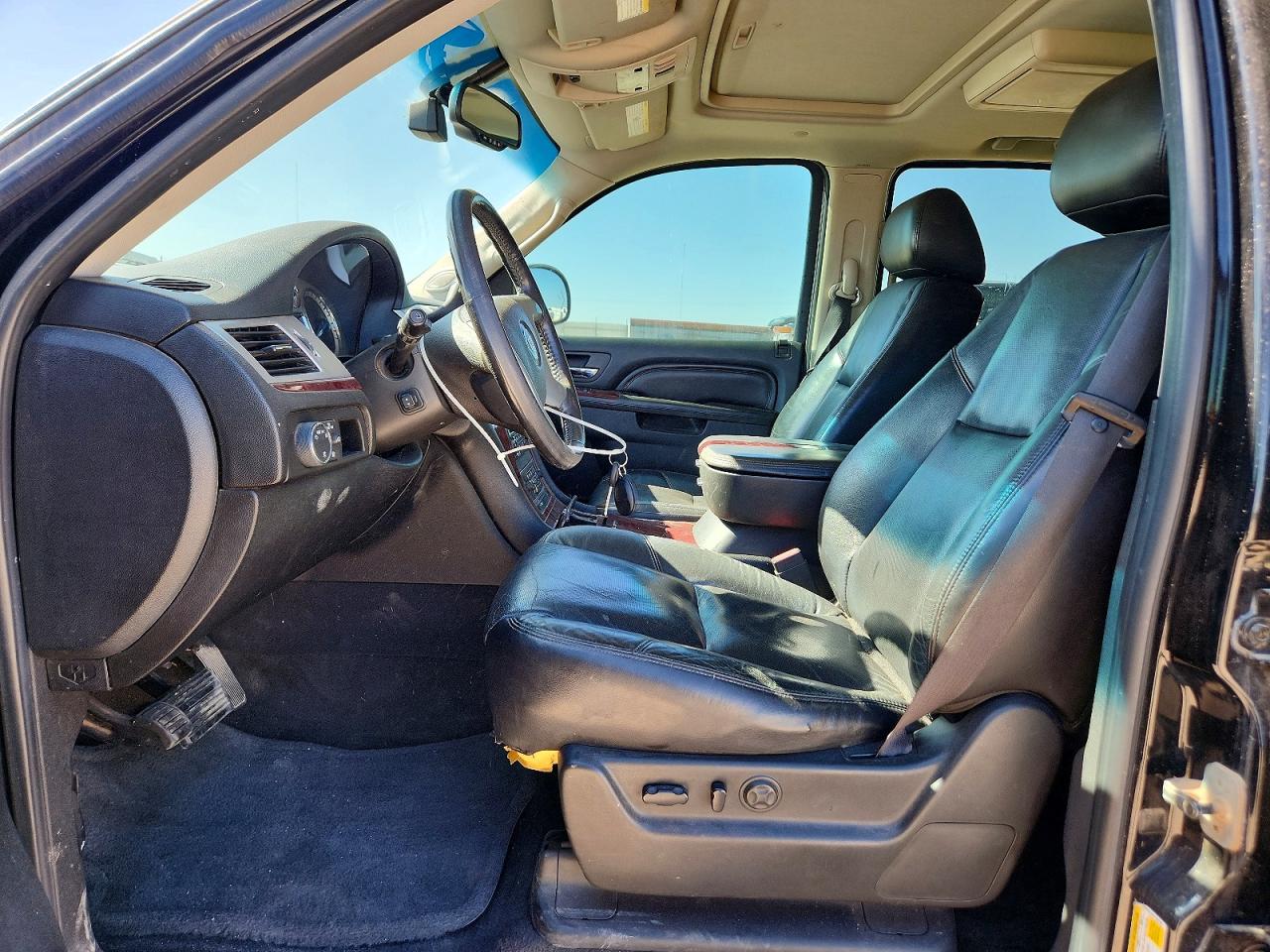 2011 Cadillac Escalade Premium Black vin: 1GYS3CEF0BR184749