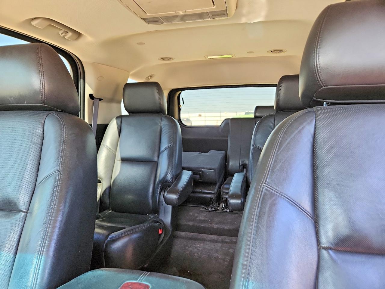 2011 Cadillac Escalade Premium Black vin: 1GYS3CEF0BR184749