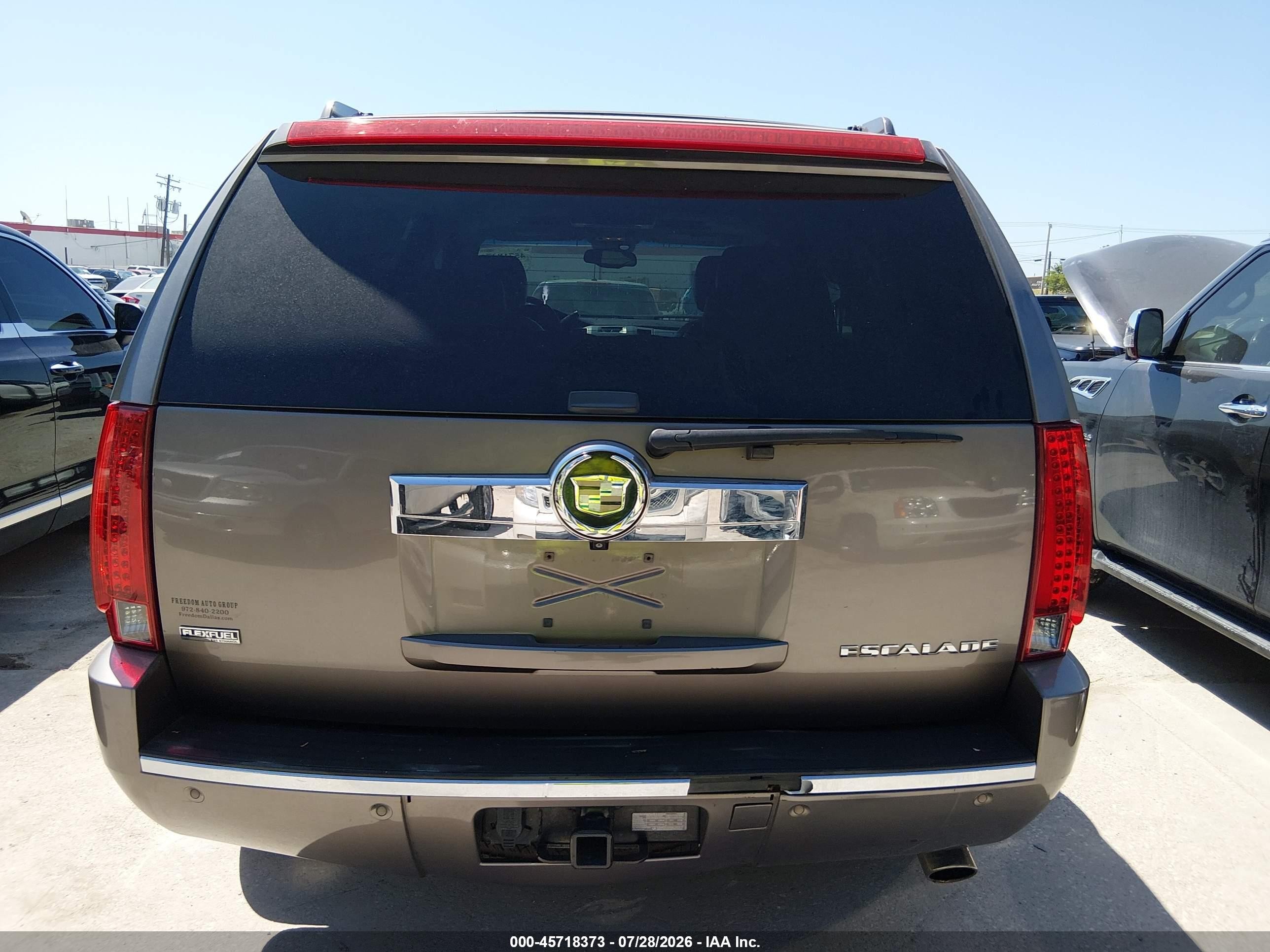 2011 Cadillac Escalade Premium Коричневый vin: 1GYS3CEF3BR138140