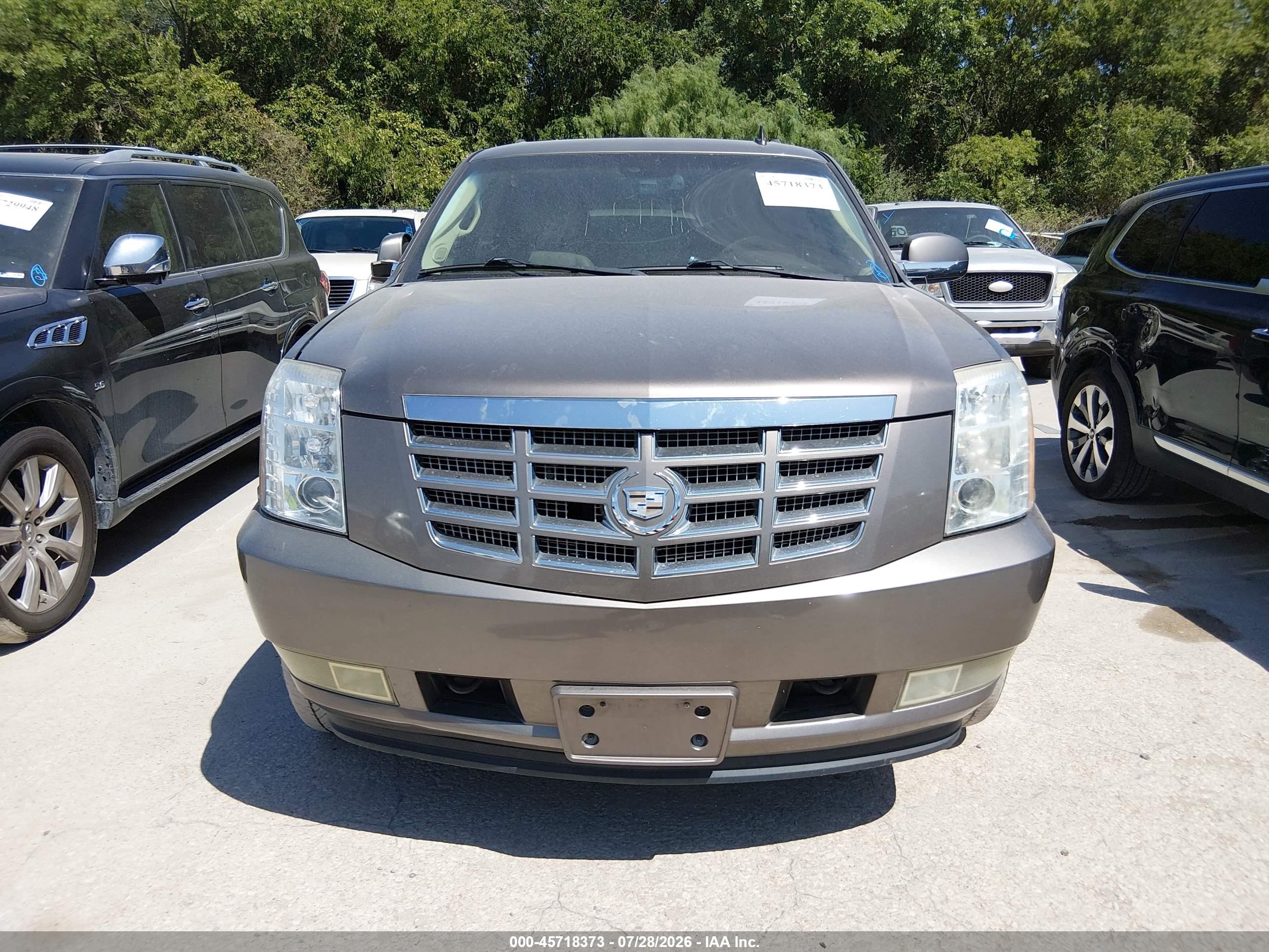 2011 Cadillac Escalade Premium Коричневый vin: 1GYS3CEF3BR138140