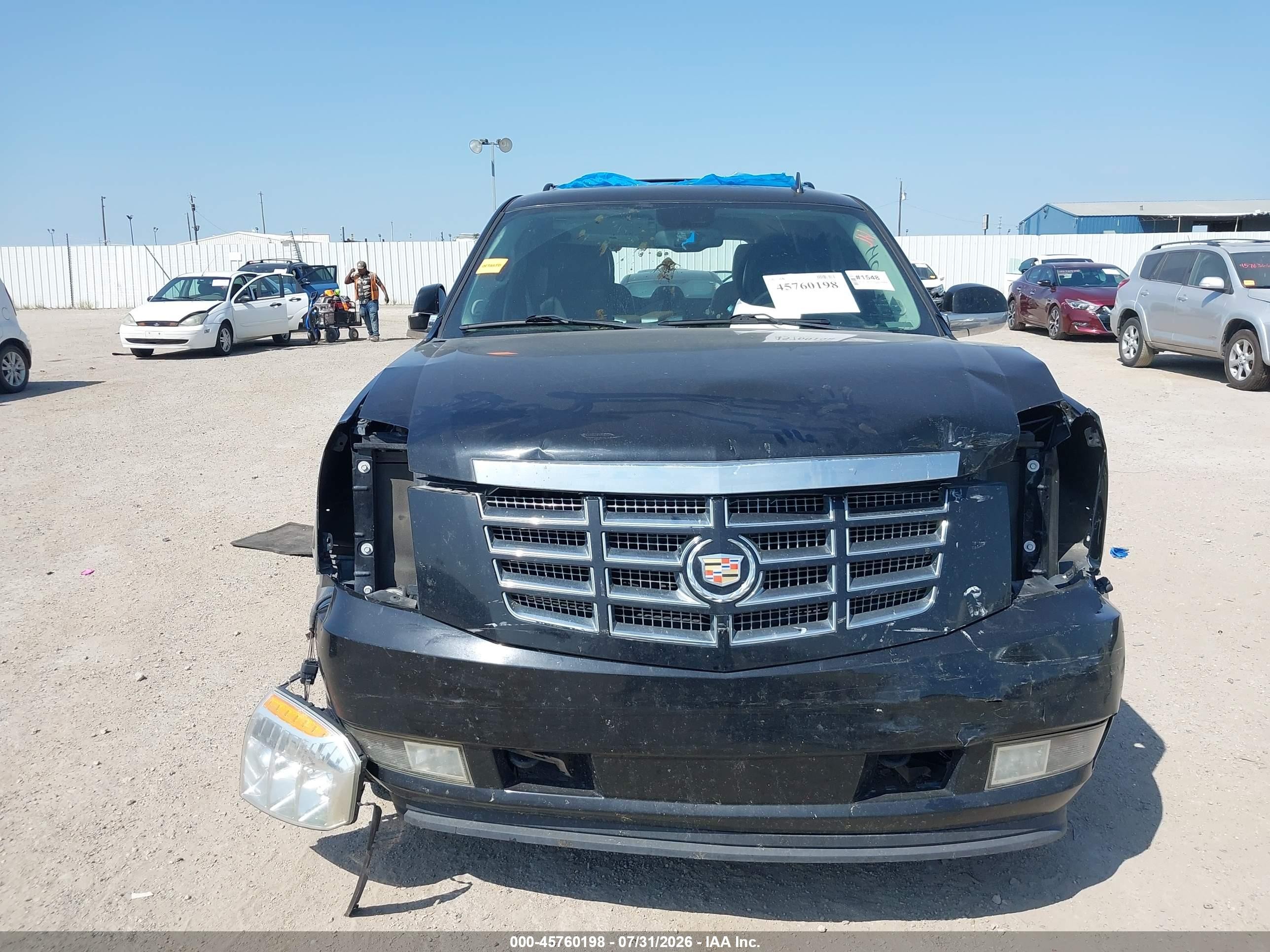 2011 Cadillac Escalade Premium Black vin: 1GYS3CEF7BR289238