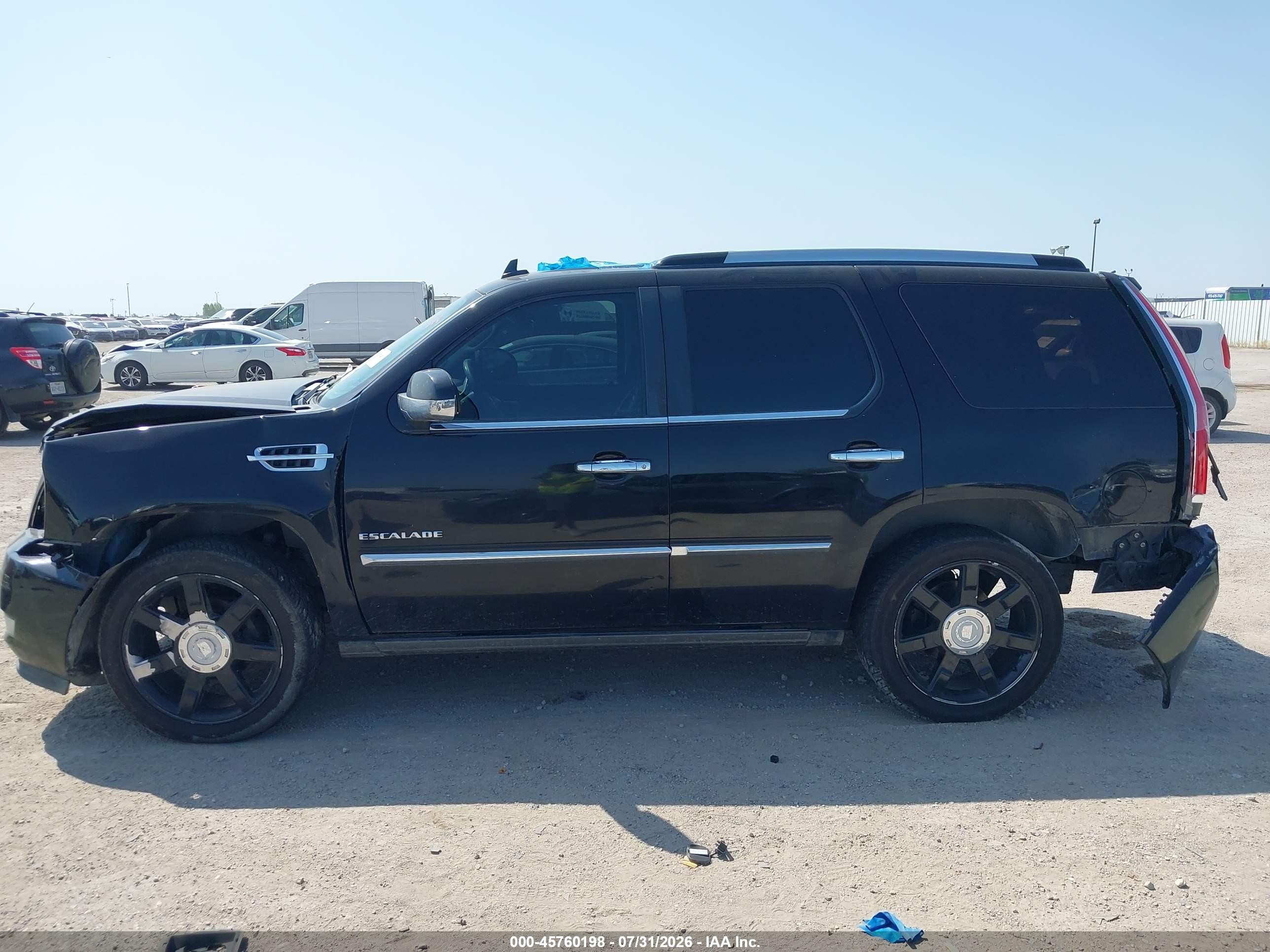 2011 Cadillac Escalade Premium Black vin: 1GYS3CEF7BR289238