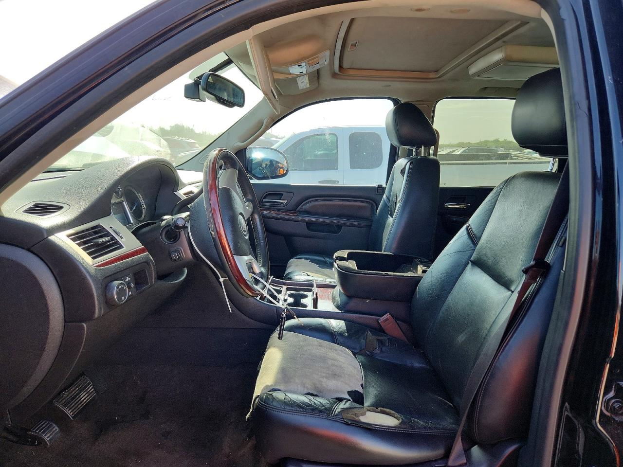 2013 Cadillac Escalade Premium Black vin: 1GYS3CEF8DR137844
