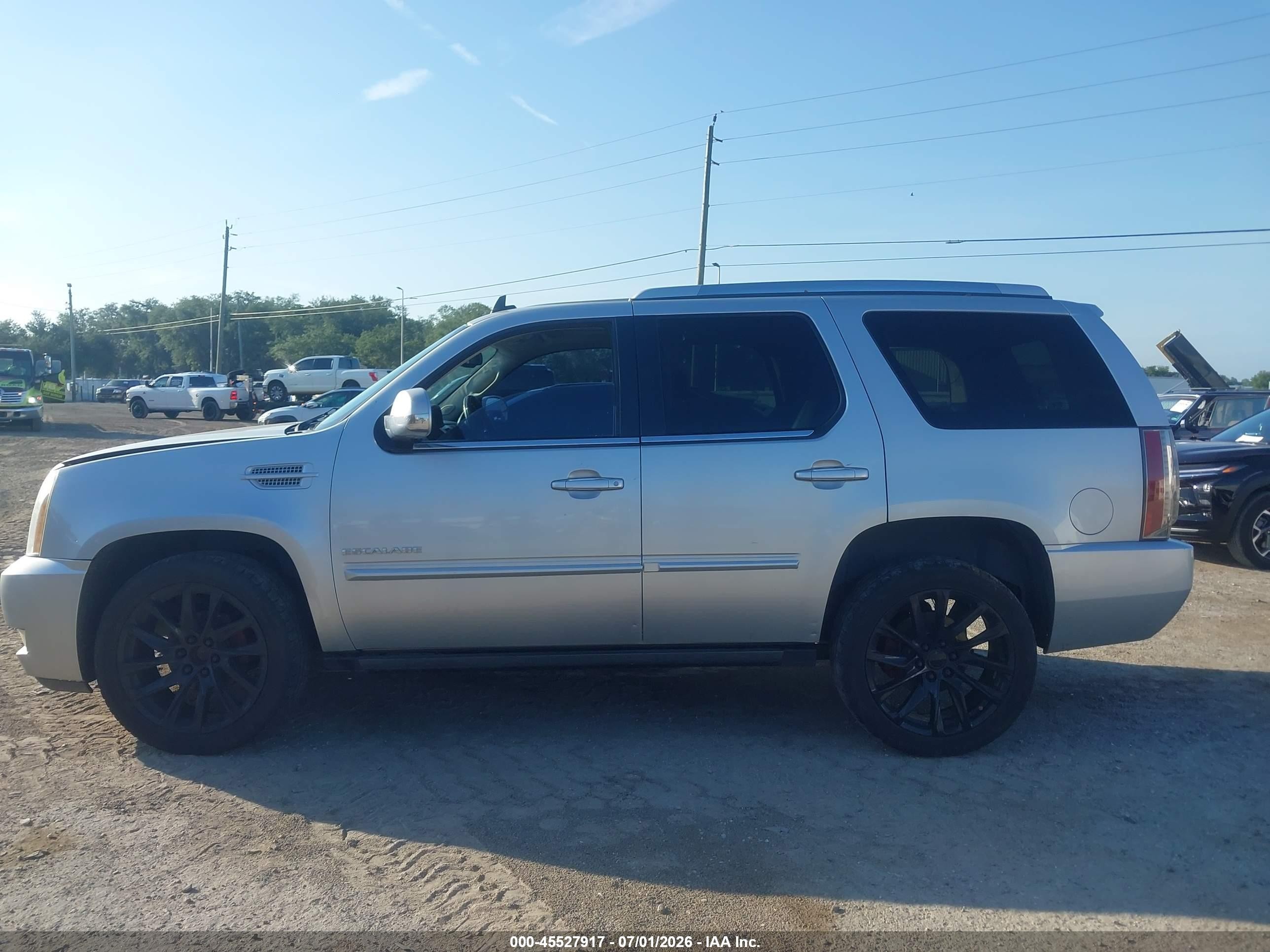 2012 Cadillac Escalade Premium Silver vin: 1GYS3CEFXCR250595