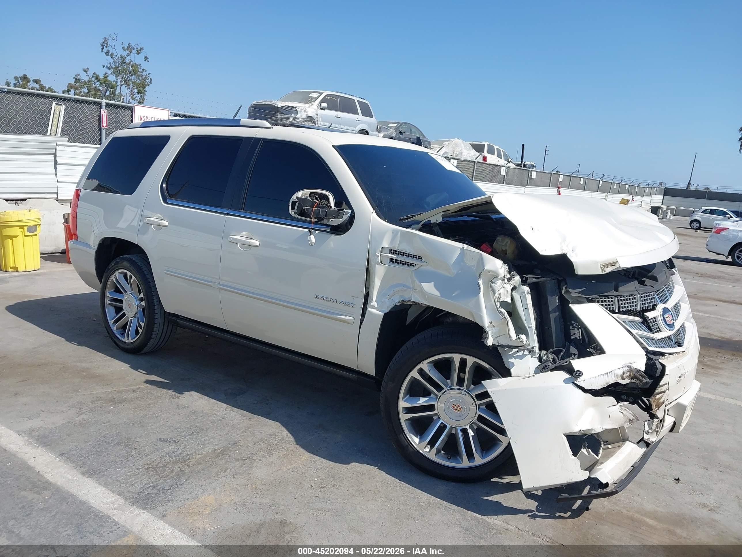 2014 Cadillac Escalade Premium White vin: 1GYS3CEFXER166246